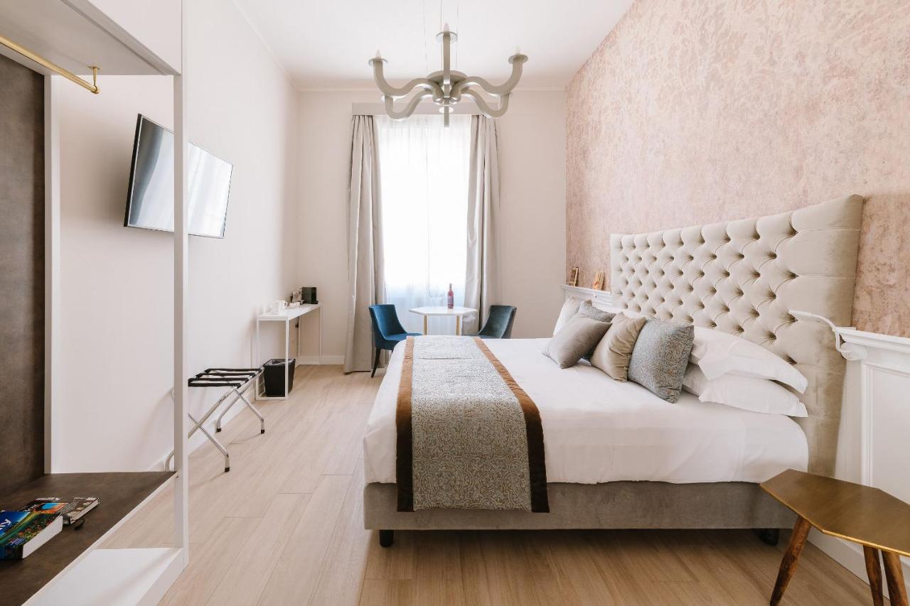 Suite mit Kingsize-Bett mit Whirlpool