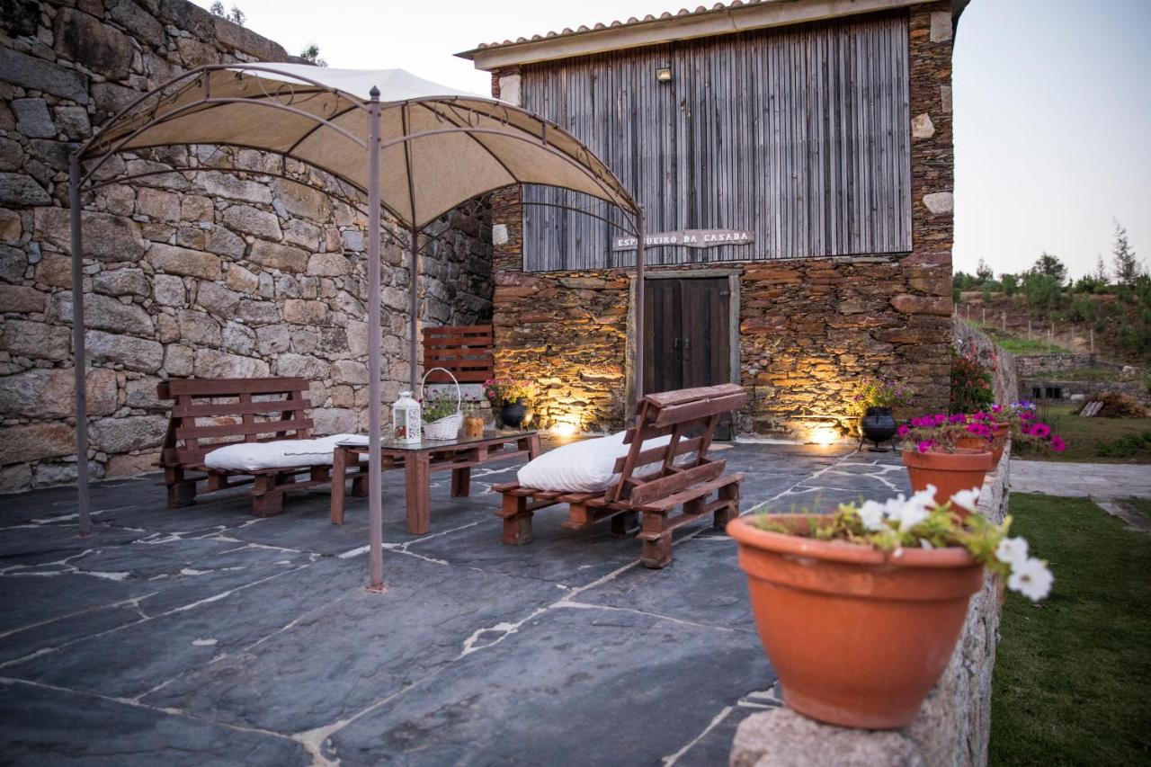 ESPIGUEIRO DA CASADA VILLA RURAL - FOZ DO DOURO by LW - B&B