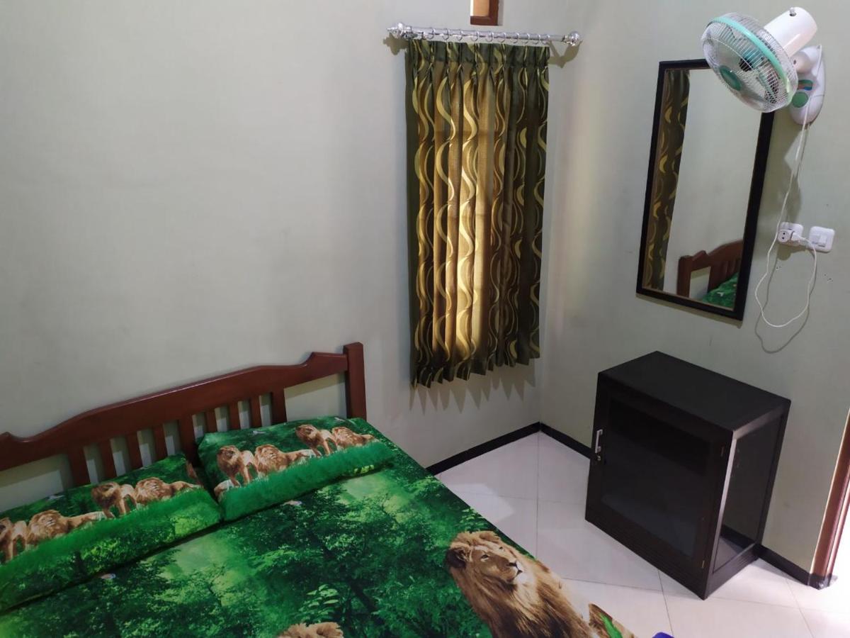 Double Room with Shared Bathroom