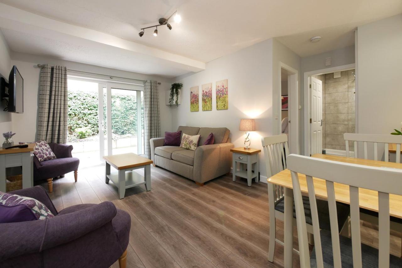 Crewe Short Lets 4 Victoria Court, Crewe - B&B Crewe