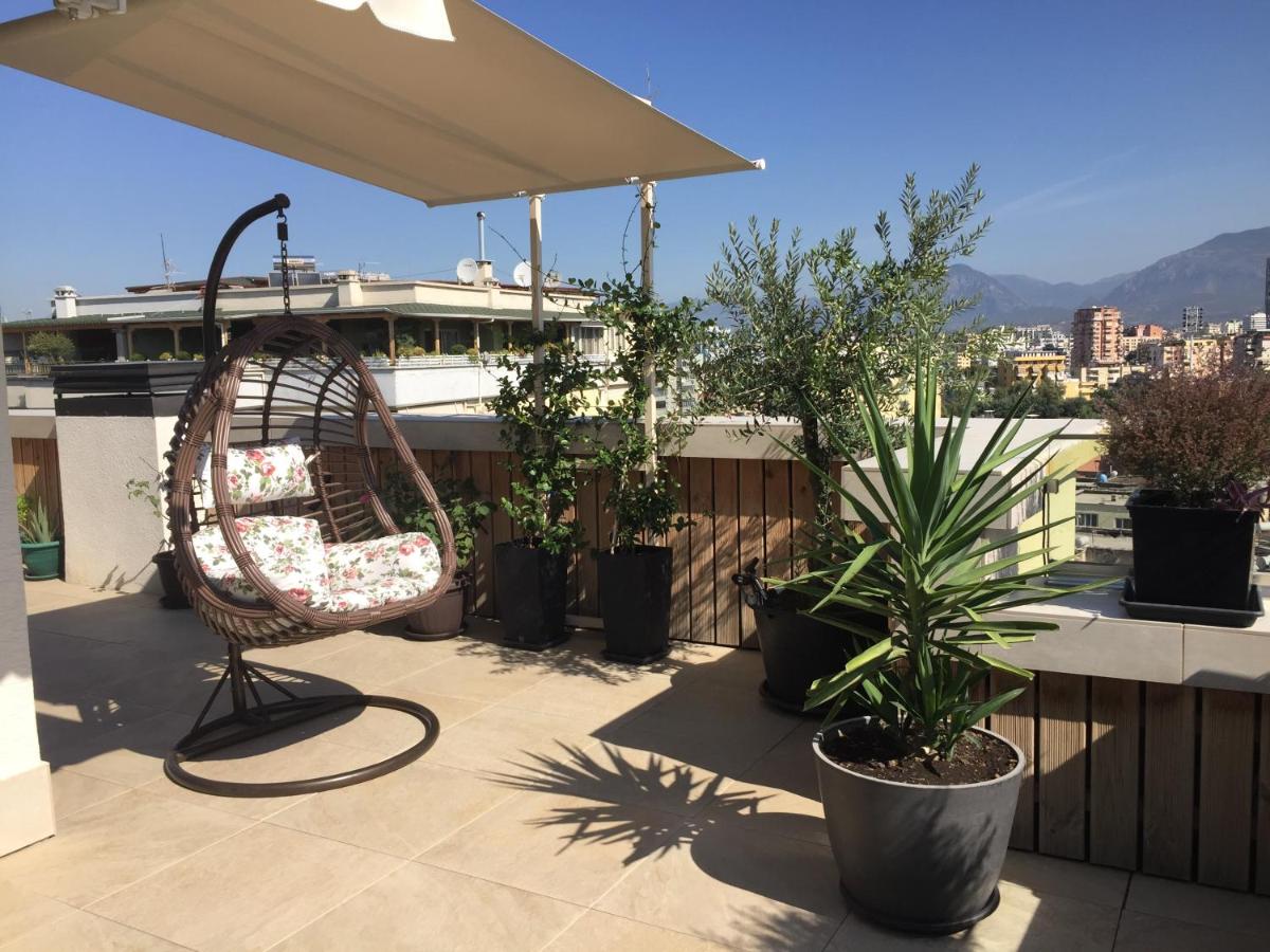 Tirana Terrace Apartments, near the Lake Park - Chambres d'hôtes Tirana