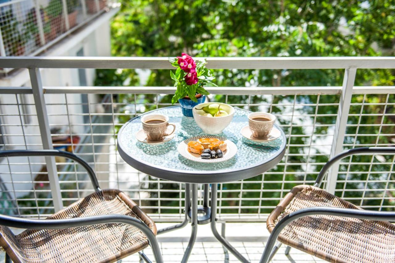 AthensHub - Across Metro Station - B&B Athens