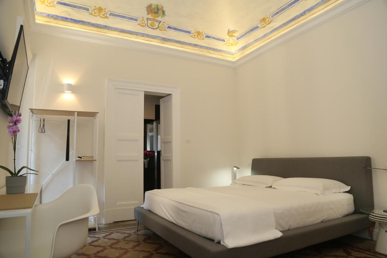 Suite mit Kingsize-Bett und Balkon