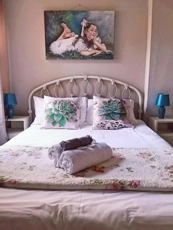 Die Woestynroos Gastehuis - Ferienwohnung Isidule