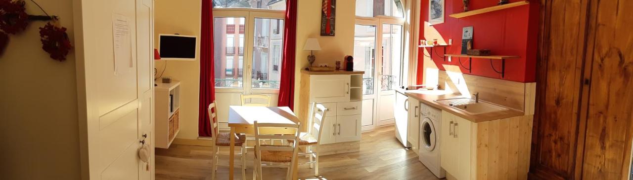 Résidence Eugénie 2 Pièces Cosy au Calme - Chambres d’hôtes Cauterets