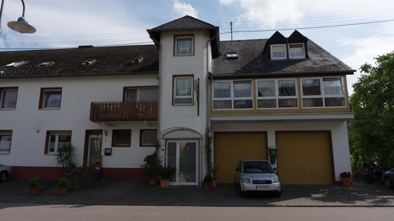 Ferienwohnung und Gästezimmer Reis-Kohl - B&B