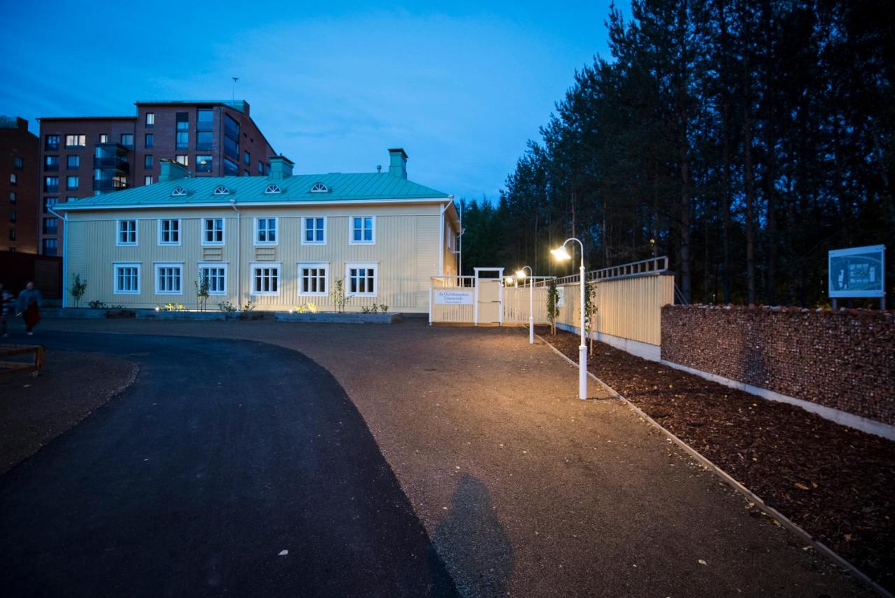 Upseeritalo - B&B Seinäjoki