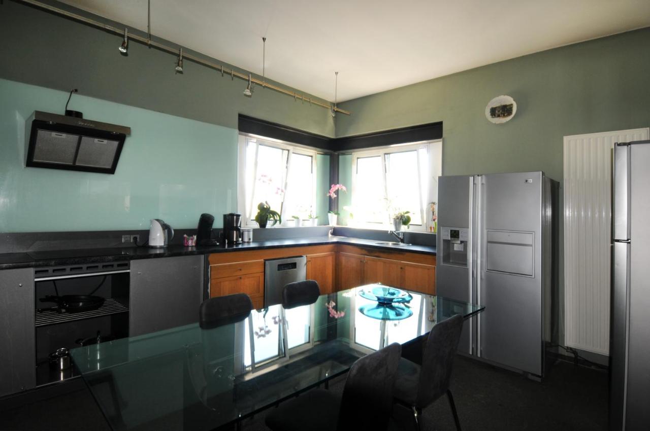 Dvoulůžkový pokoj s manželskou postelí