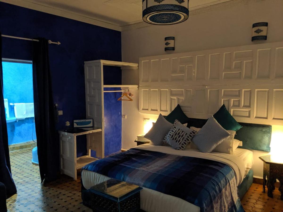 Deluxe Queen Suite