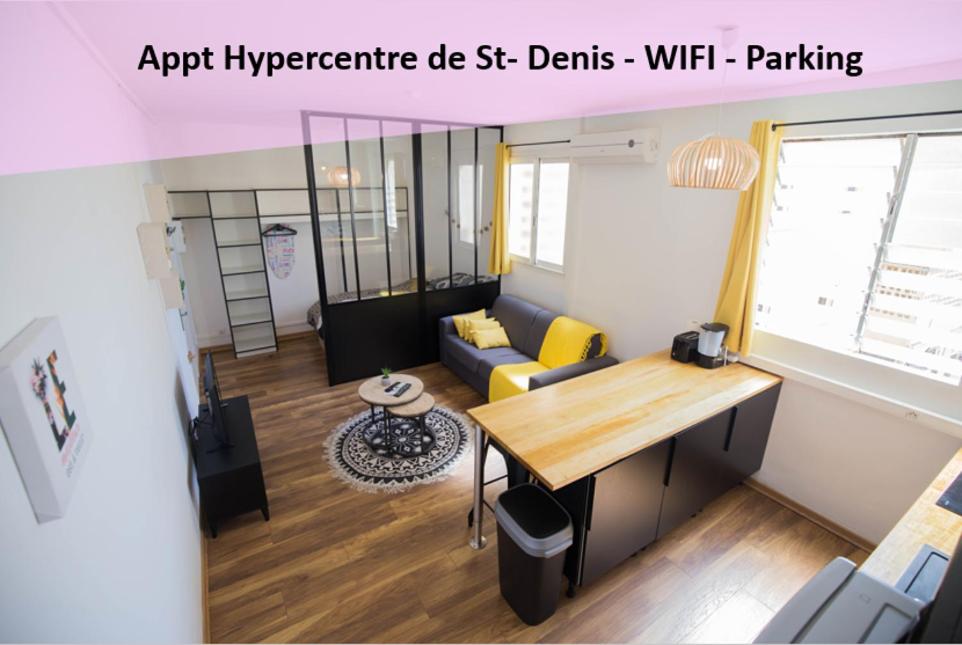B&B Saint-Denis - Appartement Hypercentre+ place de parking privée - Bed and Breakfast Saint-Denis