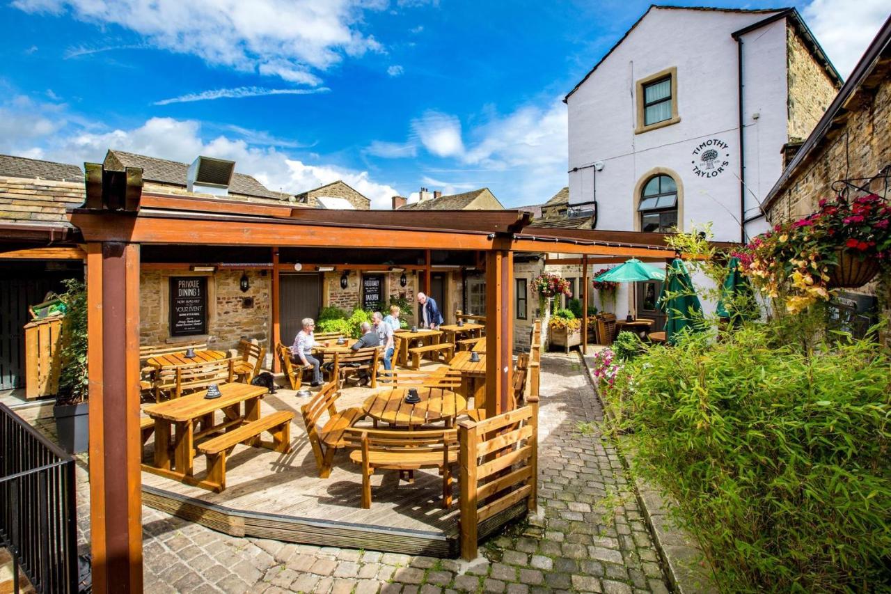The Woolly Sheep Inn - Bed and Breakfast