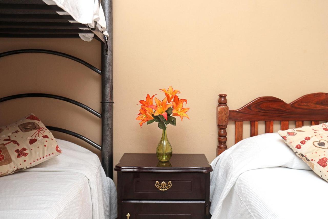 Vierbettzimmer mit eigenem Bad
