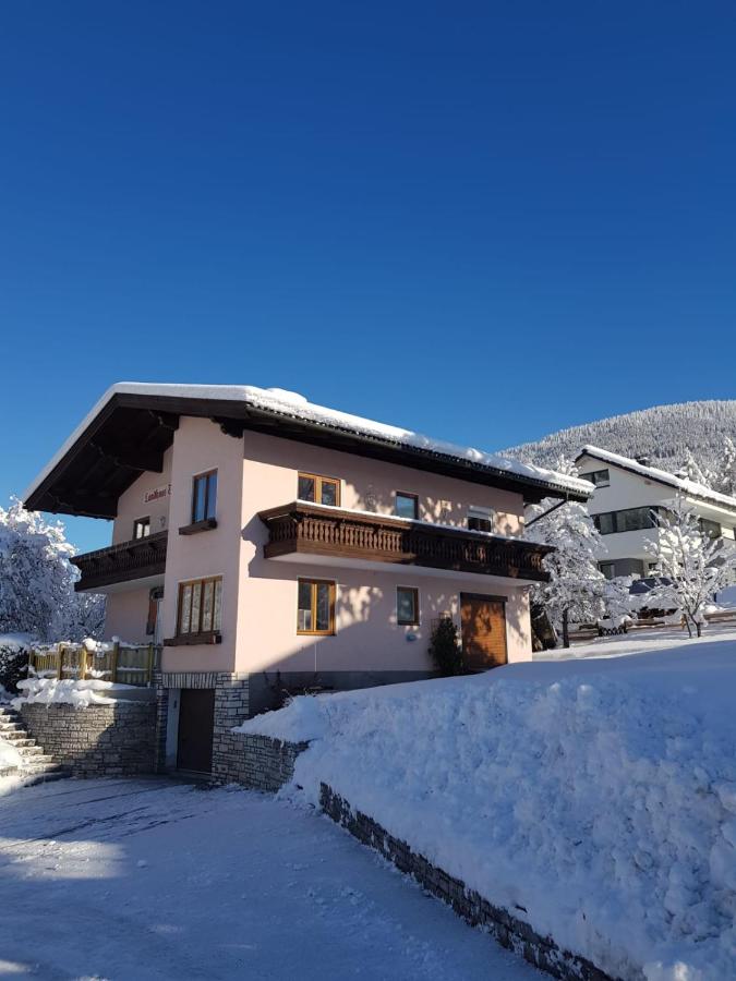 B&B St. Martin of Tennengebirge - Landhaus Theresia - Bed and Breakfast St. Martin of Tennengebirge