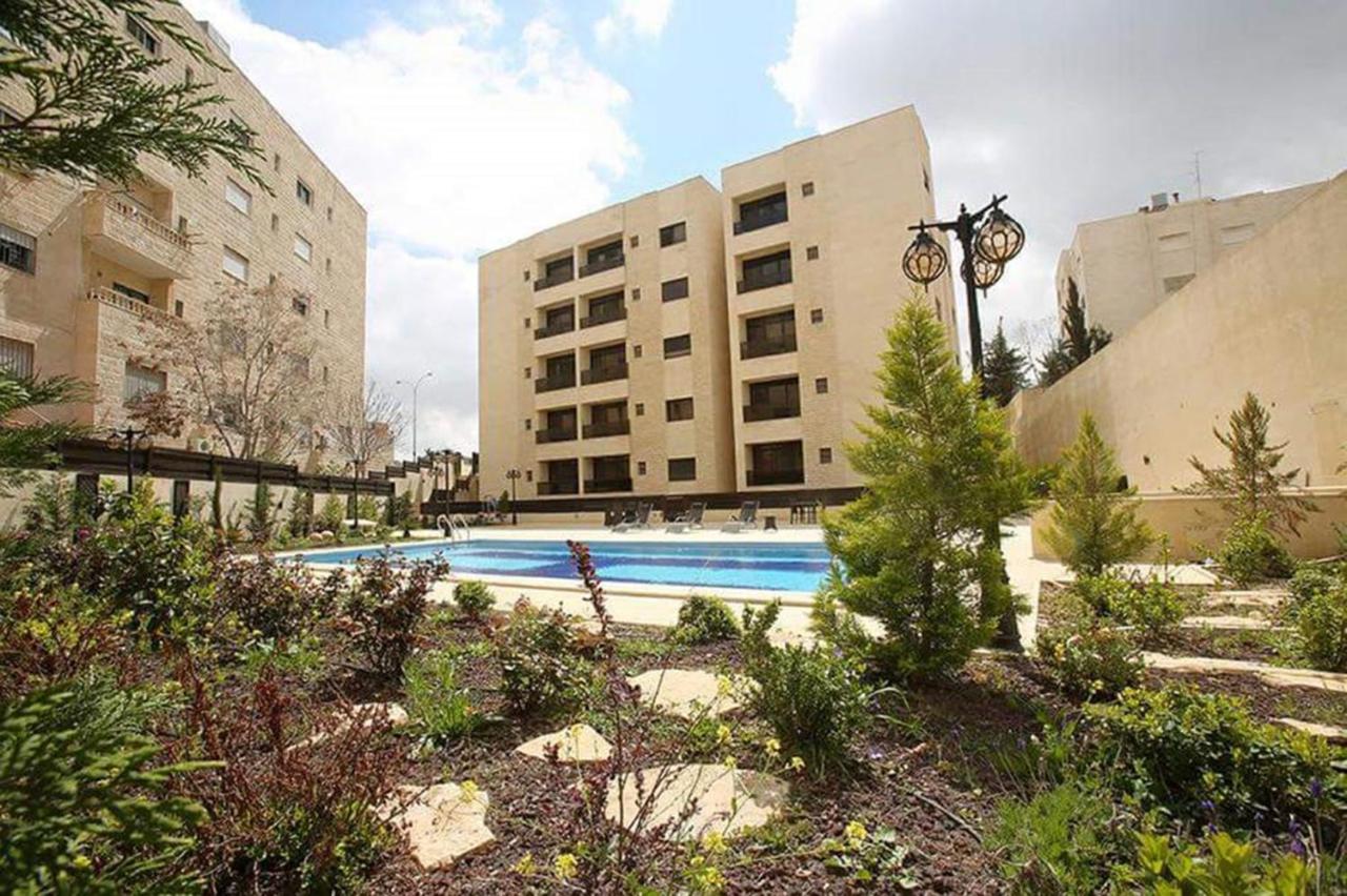 Dair Ghbar Apartment - B&B