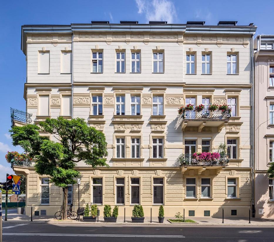 Gem Apartment by Castle (Old Town Krakow) - Bed and Breakfast Krakau
