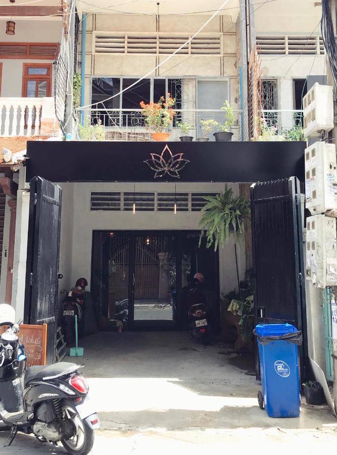Sacred Lotus - Vegan Café X Hostel - Ferienwohnung