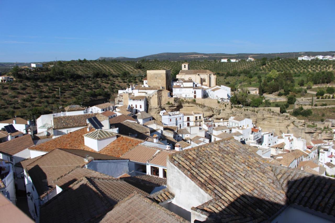 B&B Setenil de las Bodegas - Alojamiento Rural Carmen - Bed and Breakfast Setenil de las Bodegas