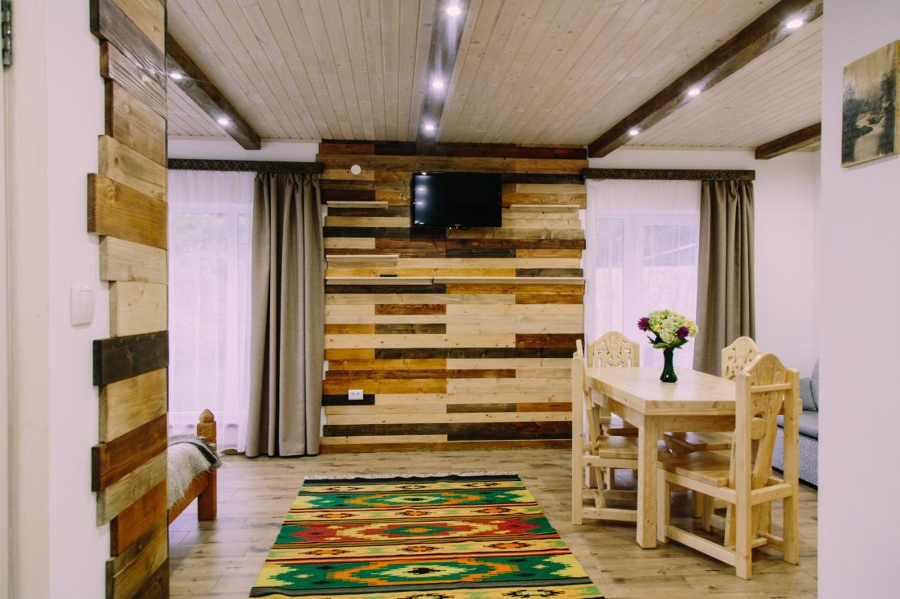 Котедж "Солард" - B&B