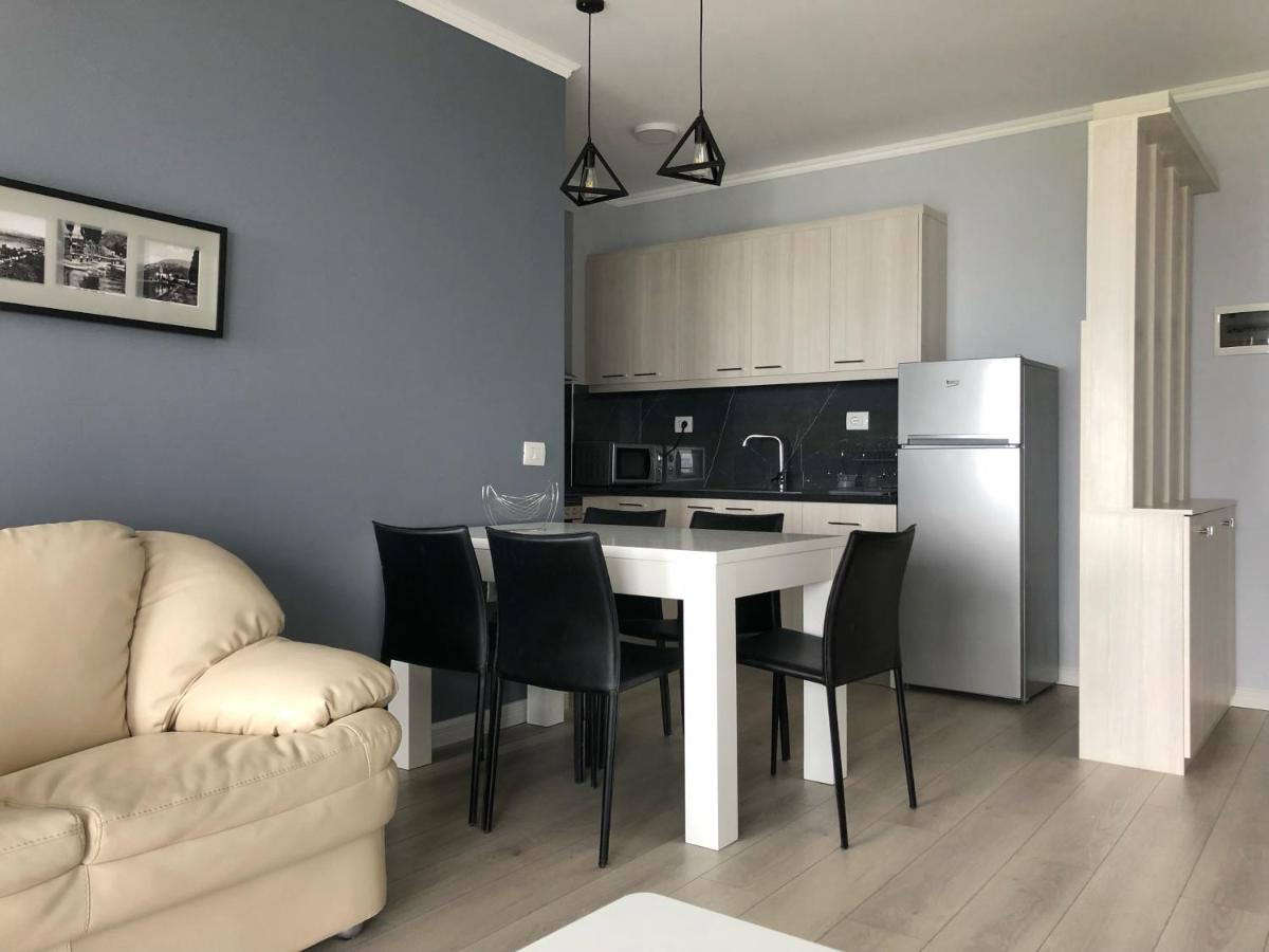 Appartamento con Vista Lago