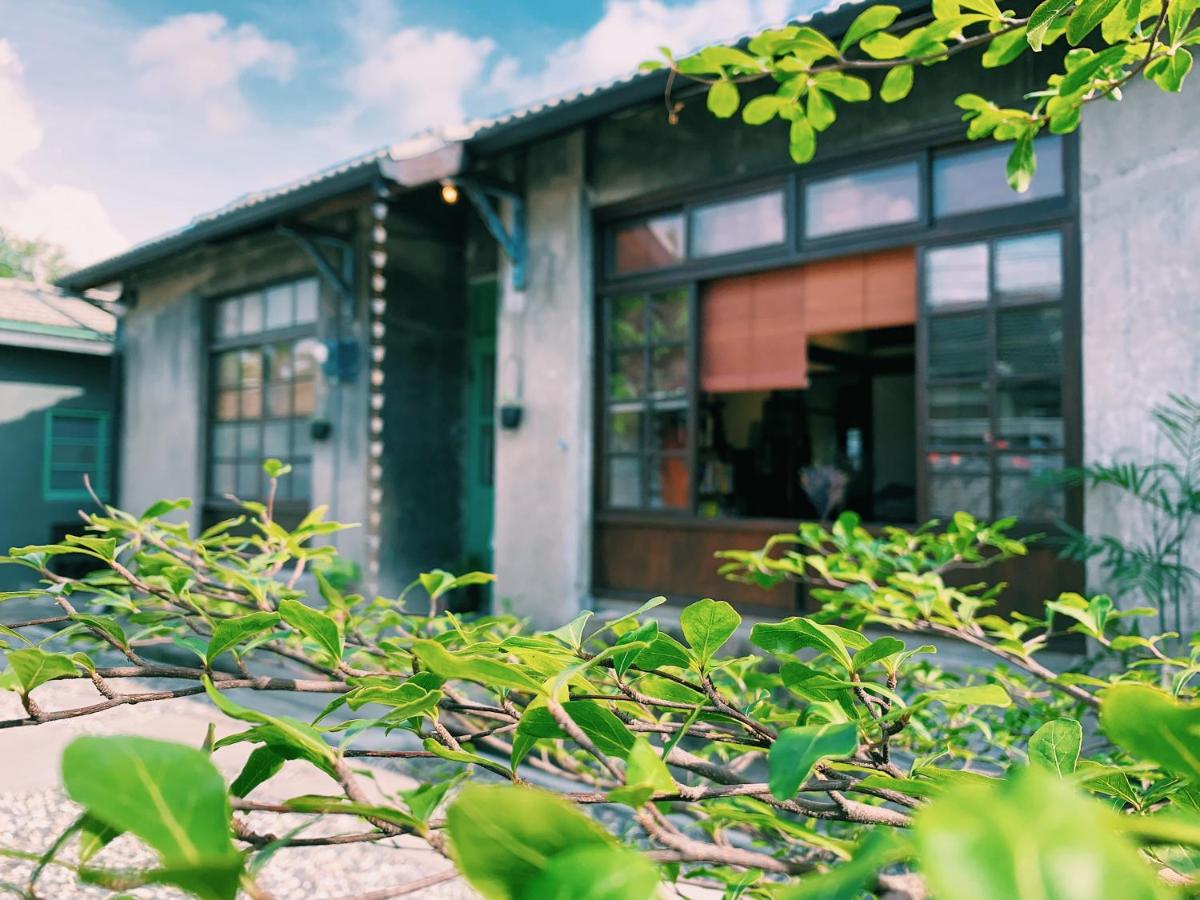 眷待期休憩所眷村民宿 - B&B Kaohsiung