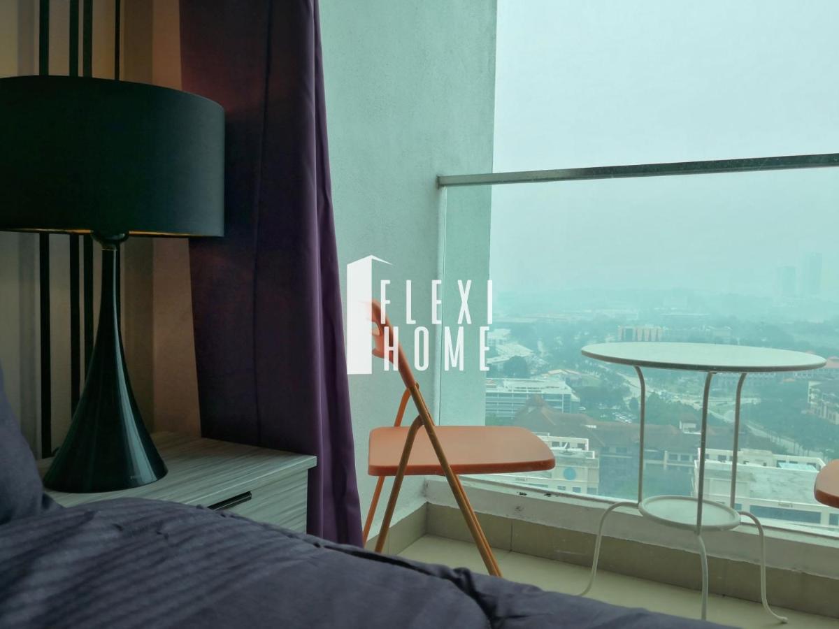 Colour-Theme Designed, Private Studio Home, Cybersquare 27B Cyberjaya, Flexihome-MY - B&B