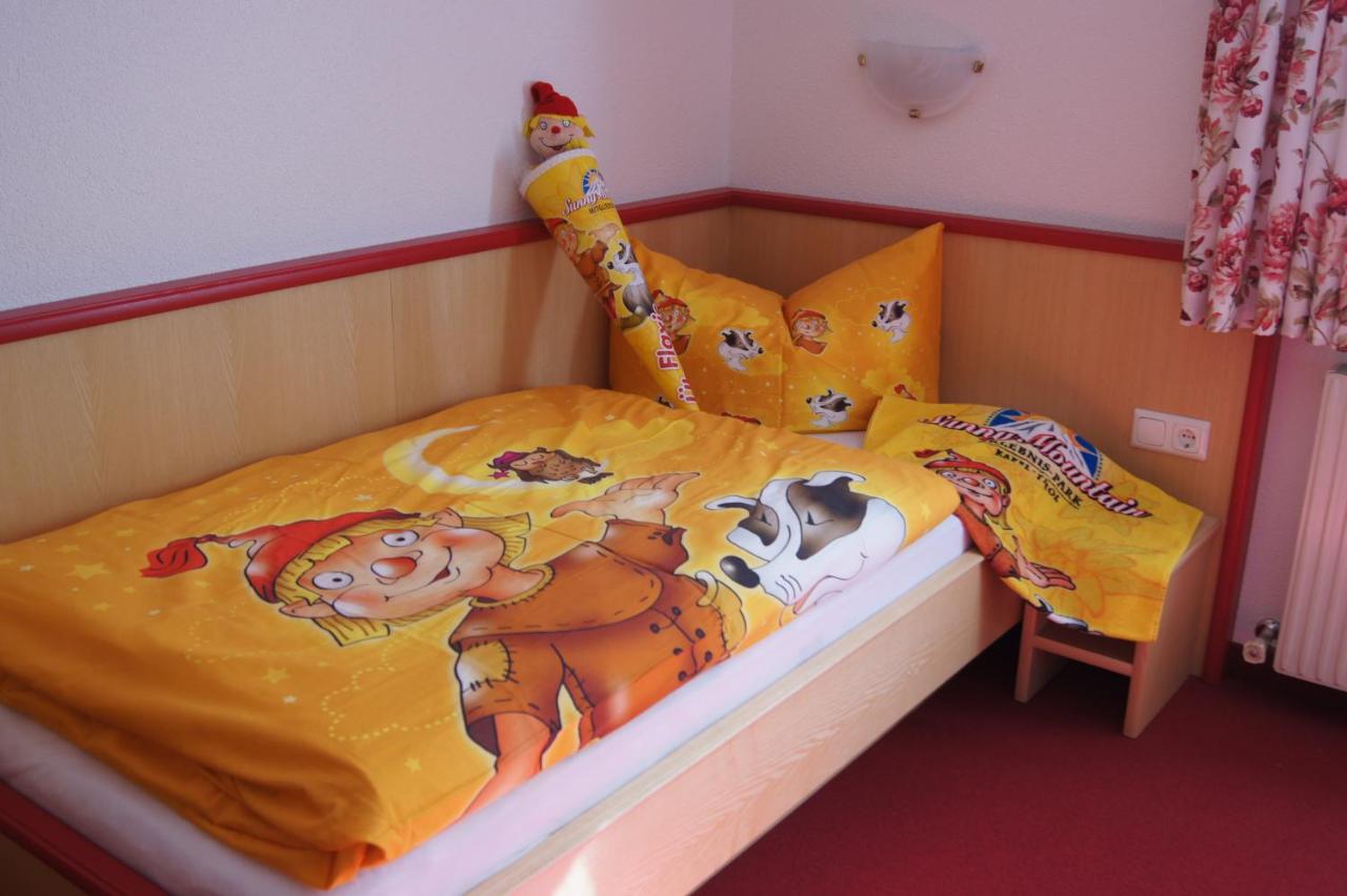 Apartment mit 5 Schlafzimmern und Balkon