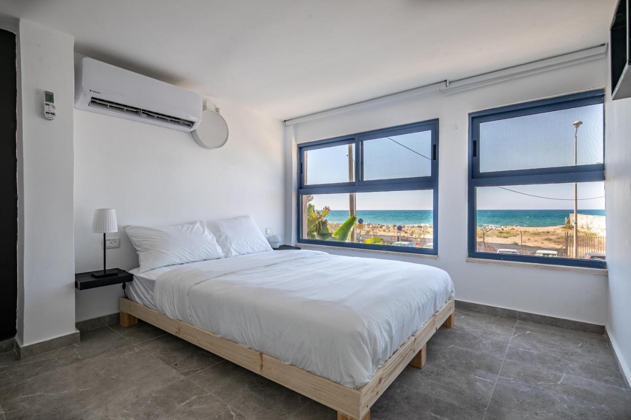 B&B Haïfa - PORT CITY HAIFA - BAT GALIM oceanfront luxury - Bed and Breakfast Haïfa