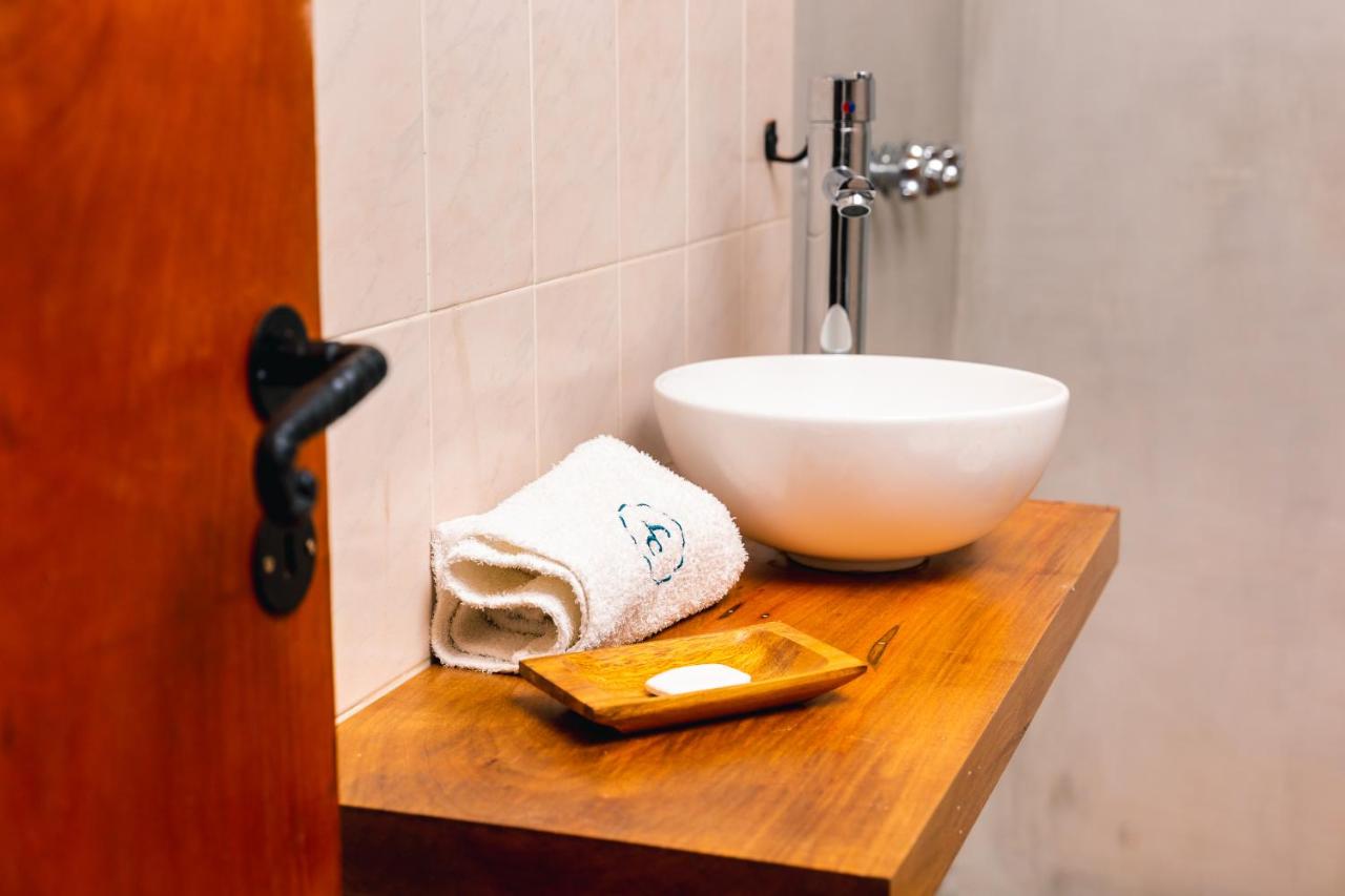 Camera Tripla Standard