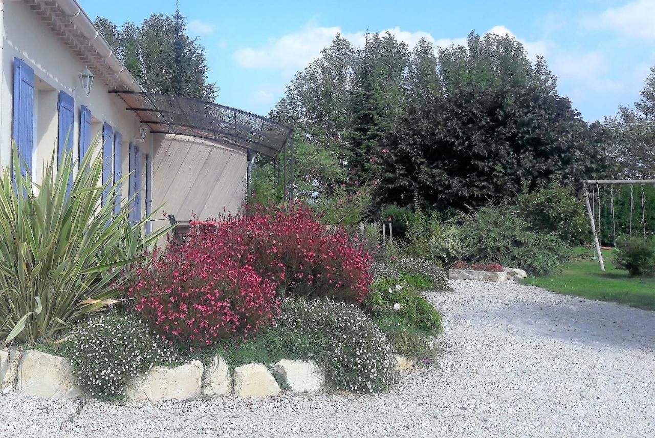 Chez Paul et Marie - Bed and Breakfast Althen-des-Paluds