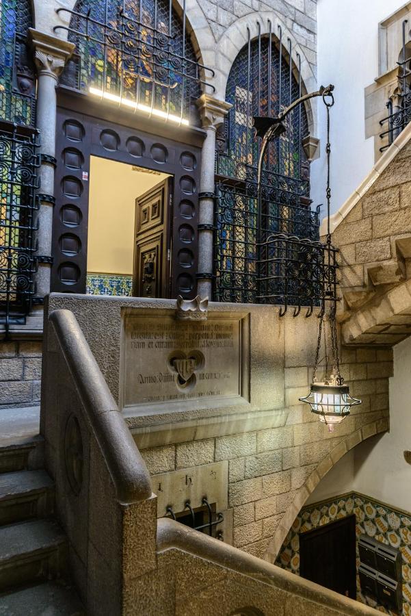APG Palau Salieti 1 - B&B