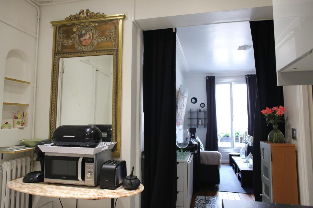 Montmartre's appartement - B&B