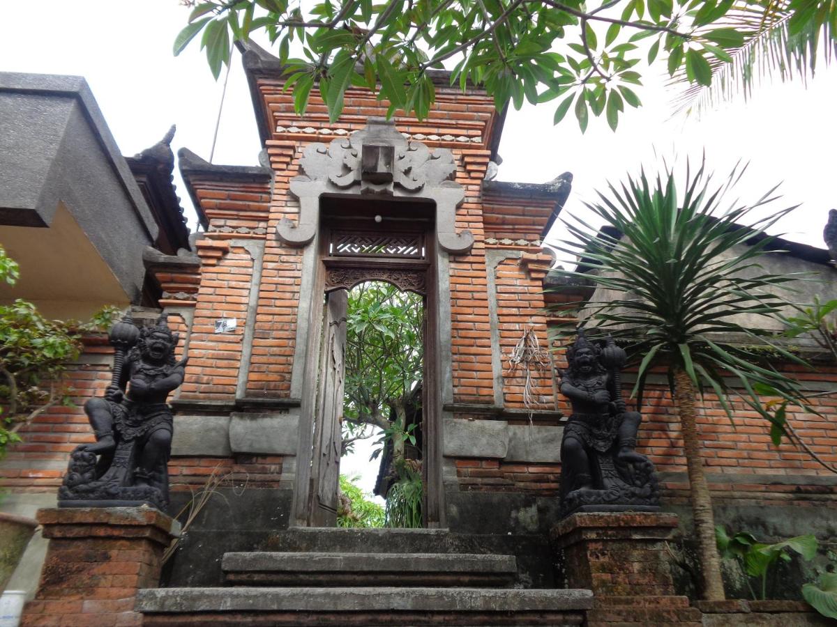 Sintya Homestay - Bed and Breakfast Ubud