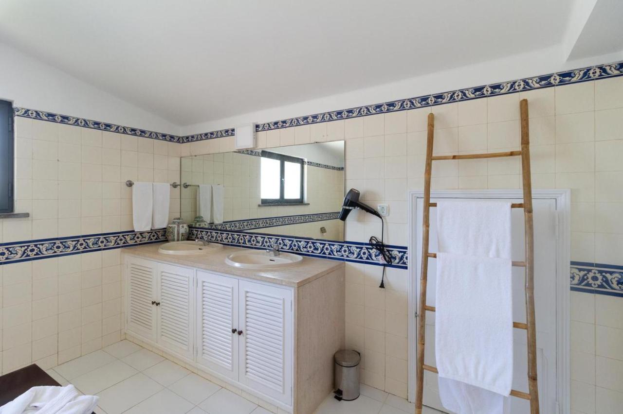 Habitación Doble Deluxe (2 adultos + 1 niño) 