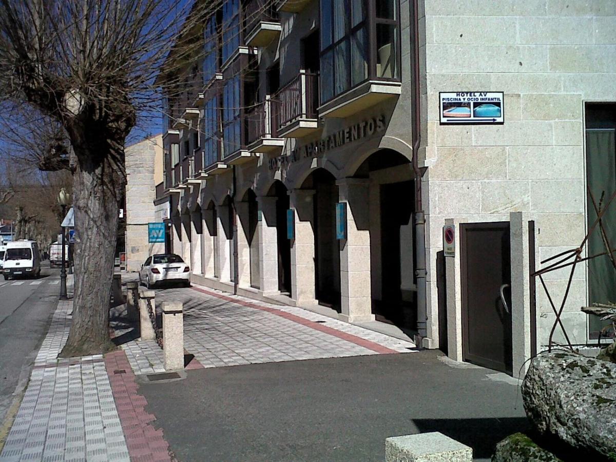 Hotel AV Apartamentos Lobios - B&B