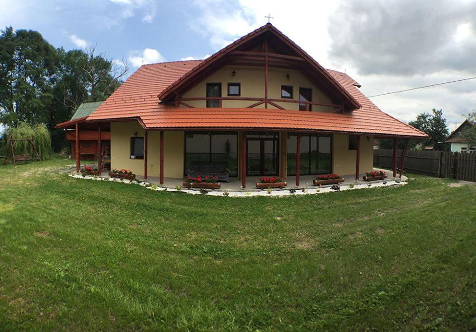 B&B Miercurea Ciuc - Fűzfa - Bed and Breakfast Miercurea Ciuc