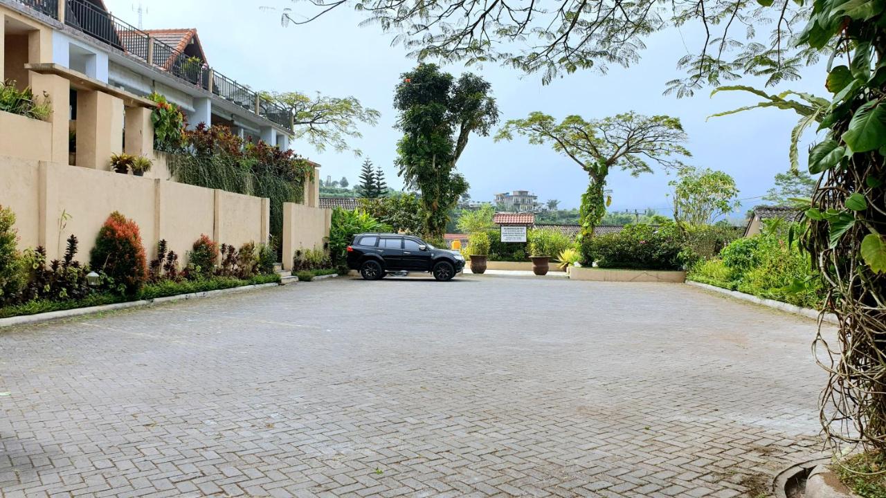Bedugul Lake View Residence Unit B-6 - B&B