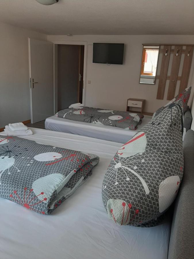 Triple Room with Private Bathroom