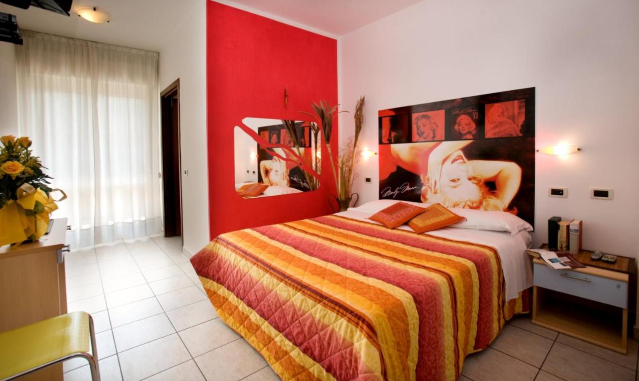 B&B Alba Adriatica - Hotel Villa Cesare B&B - Bed and Breakfast Alba Adriatica