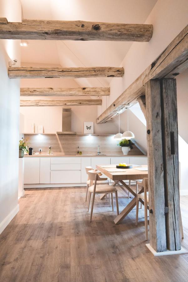 Deluxe Apartment - Attic Floor