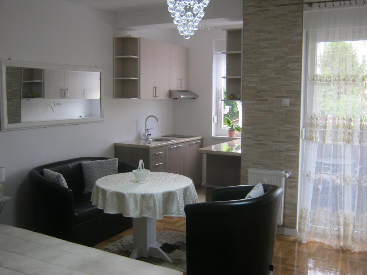 B&B Subotica - Ildiko Studio Apartment is a calm place to relax - Bed and Breakfast Subotica