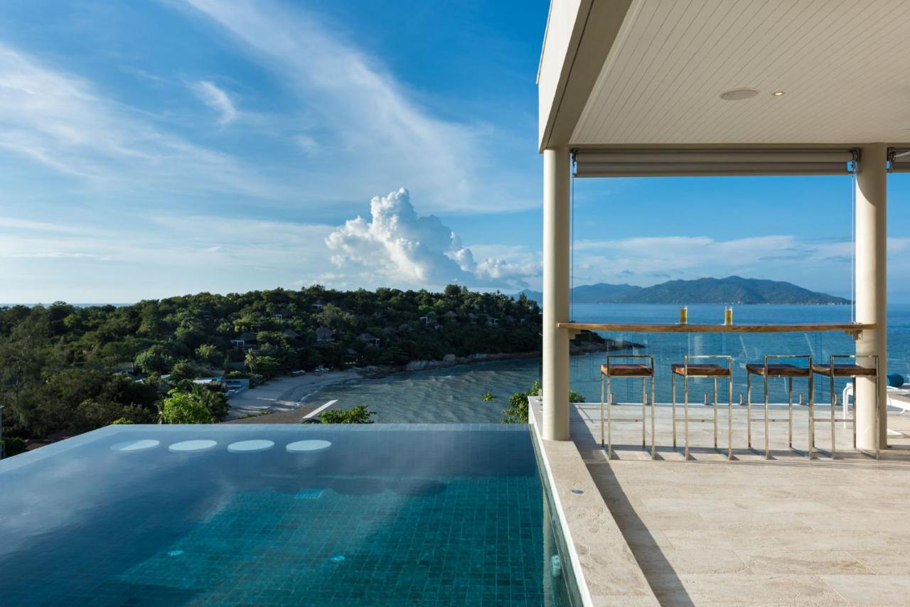 Villa 20 - 5 Slaapkamers met Eigen Badkamer - Eigen Overloopzwembad - Uitzicht op Zee
