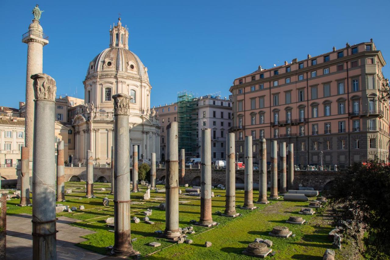 Colonna Traiana - The View Experiences - B&B Roma