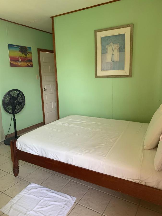 Double Room with / Private Bathroom / AC