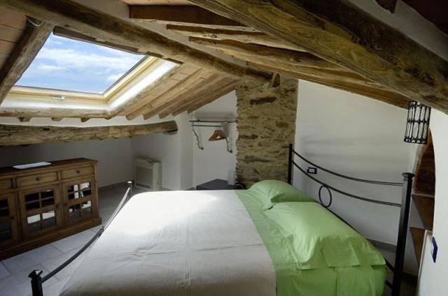 Two-Bedroom Apartment - Attic (5 Adults)