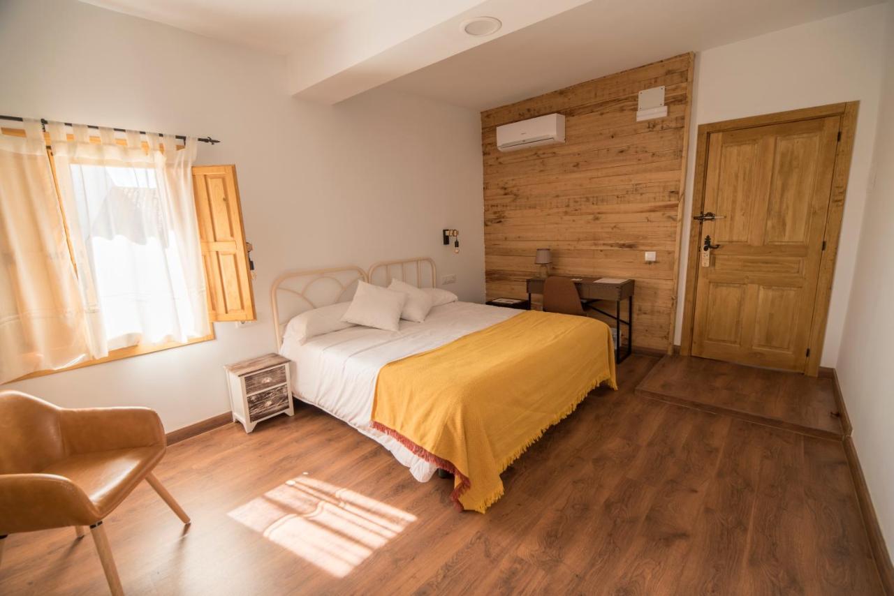 Großes Doppelzimmer