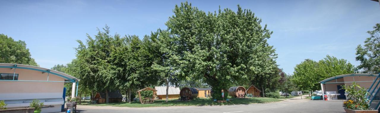 Camping de Tournus - Drole de cabane - Ferienwohnung