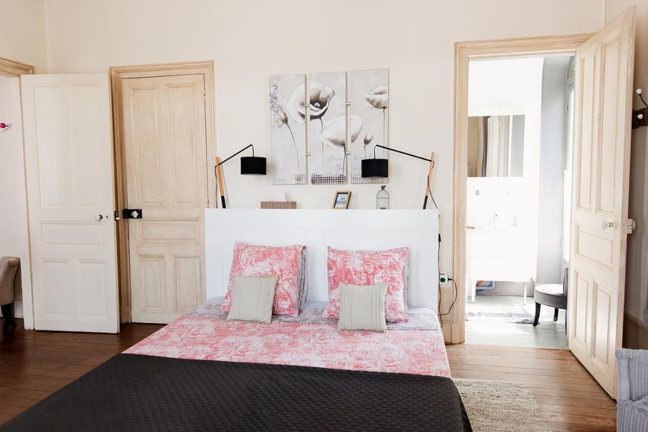 Two Connecting Double Rooms