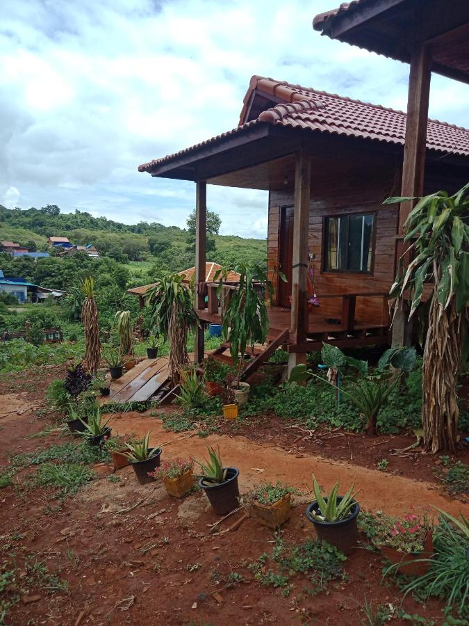 Happy bungalow & trekking - Bed and Breakfast Banlung