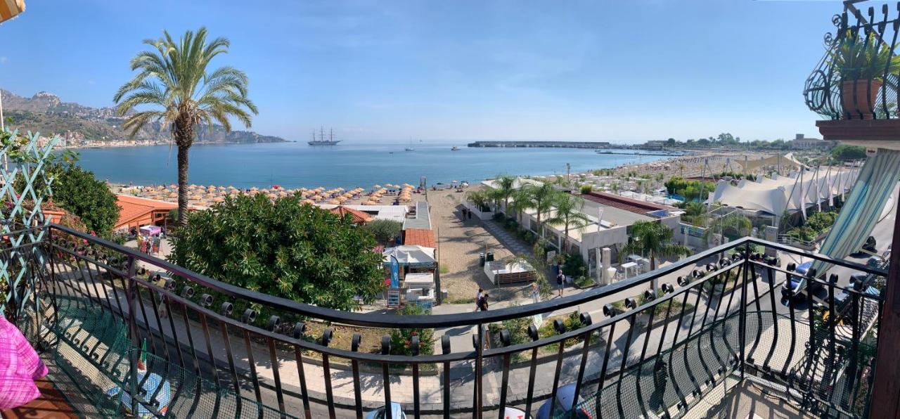 Appartamento Taormina Giardini-Naxos - B&B Giardini-Naxos