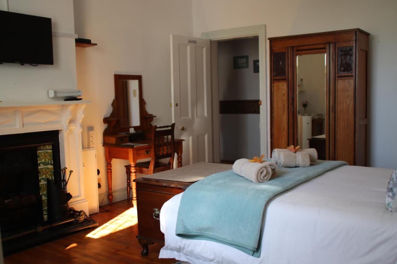 Zimmer mit Queensize-Bett